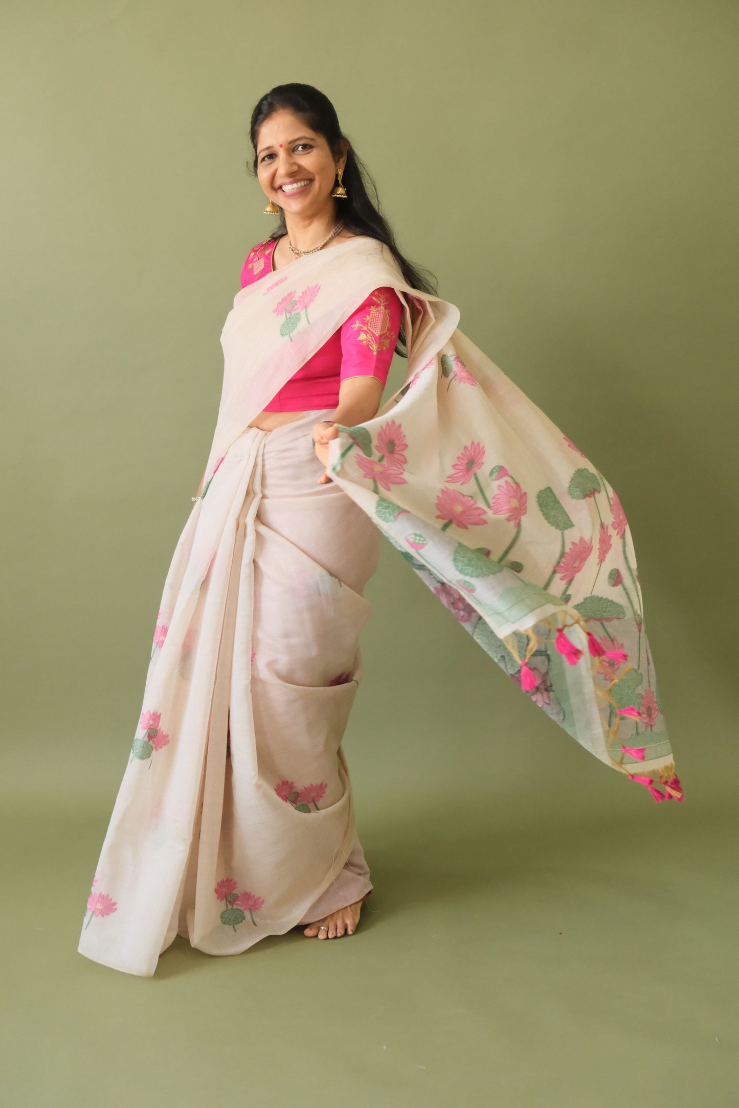 GORGEOUS GULABI