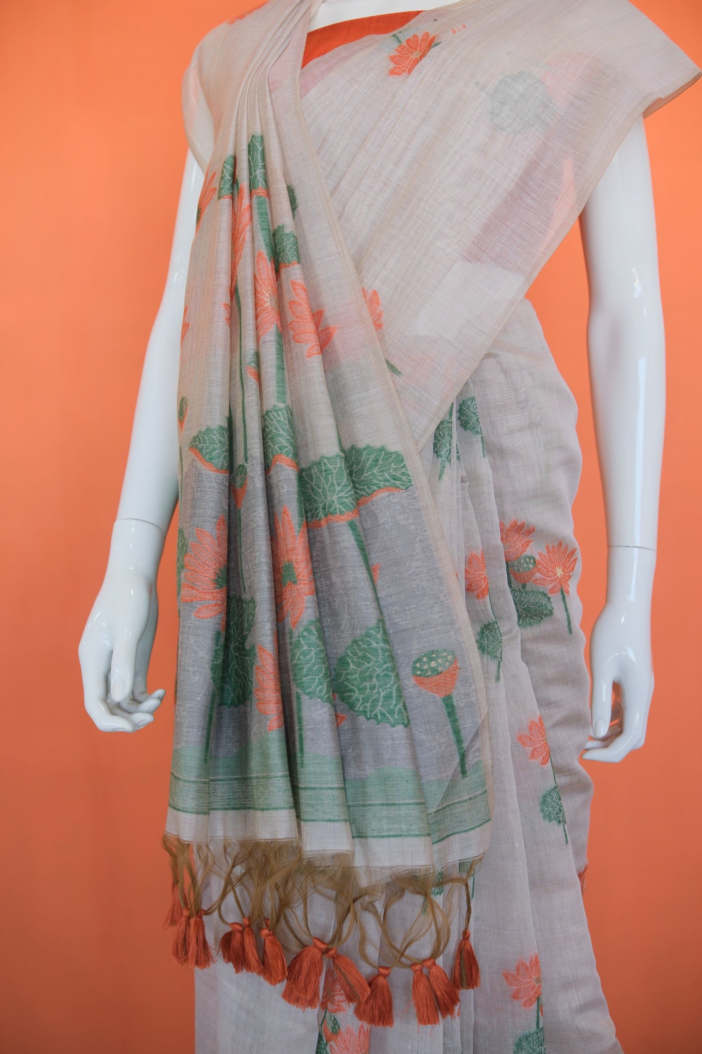 KESARI NOOR