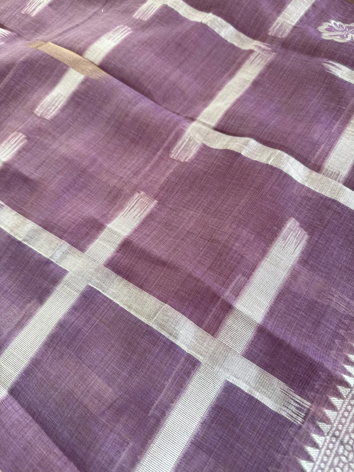 LAVENDER LEHAR