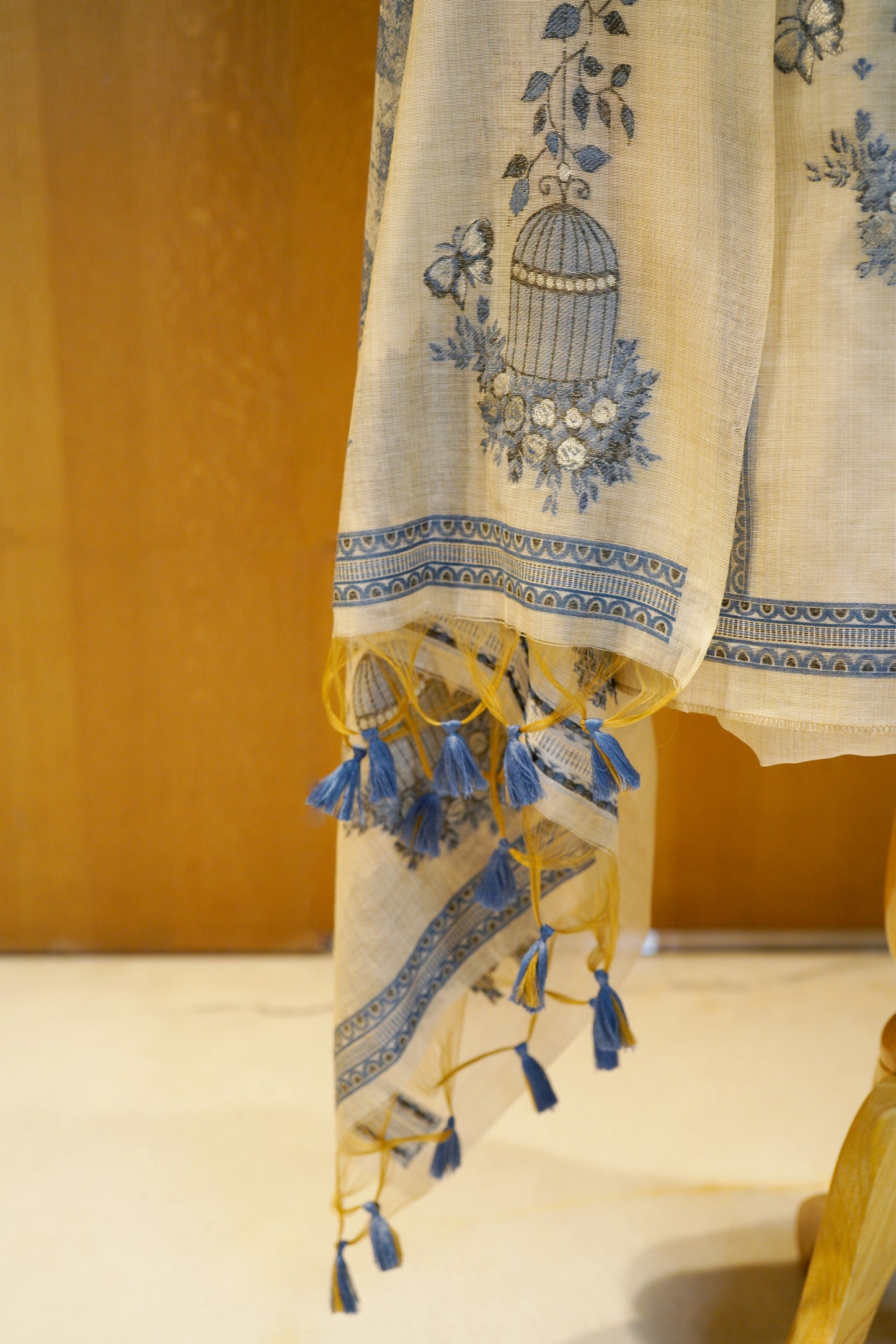 Chandini Chidiya – Cream & Blue Pure Monga Cotton Woven Suit Set