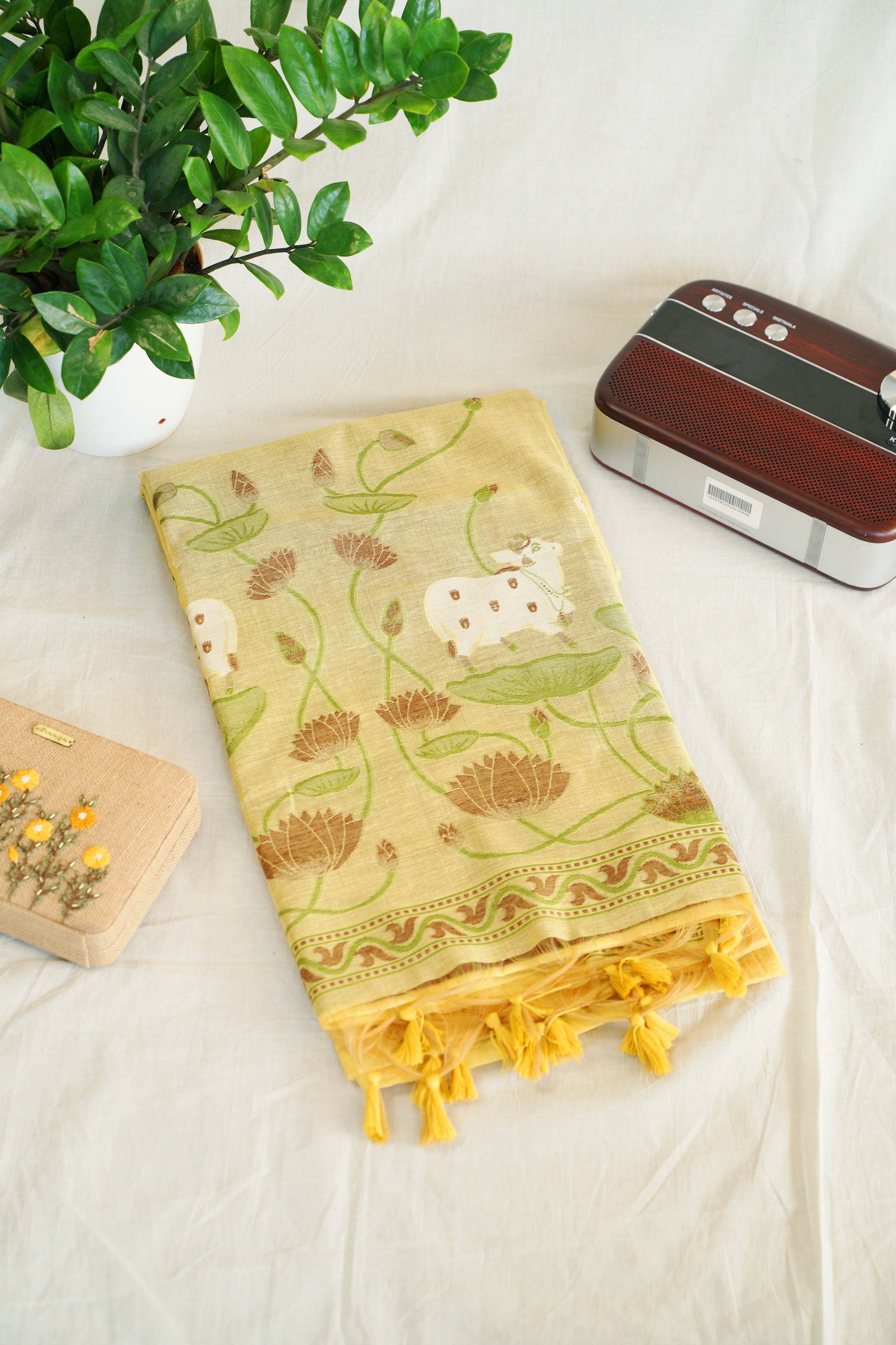PICHWAI PHOOL- Yellow Pure Monga Cotton Handwoven Pichwai Saree