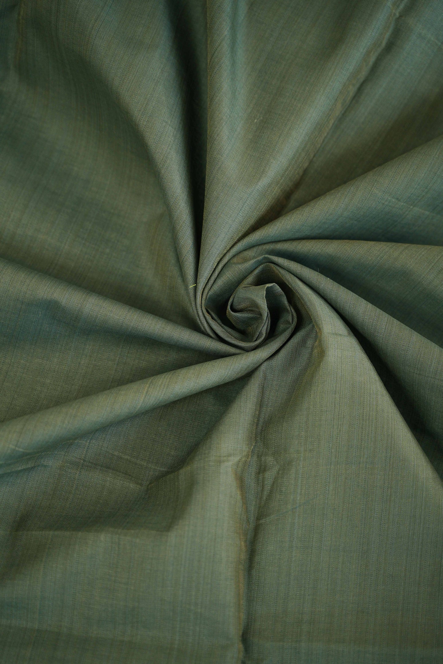 NANDINI- Pure Monga Cotton Handwoven Pichwai Saree