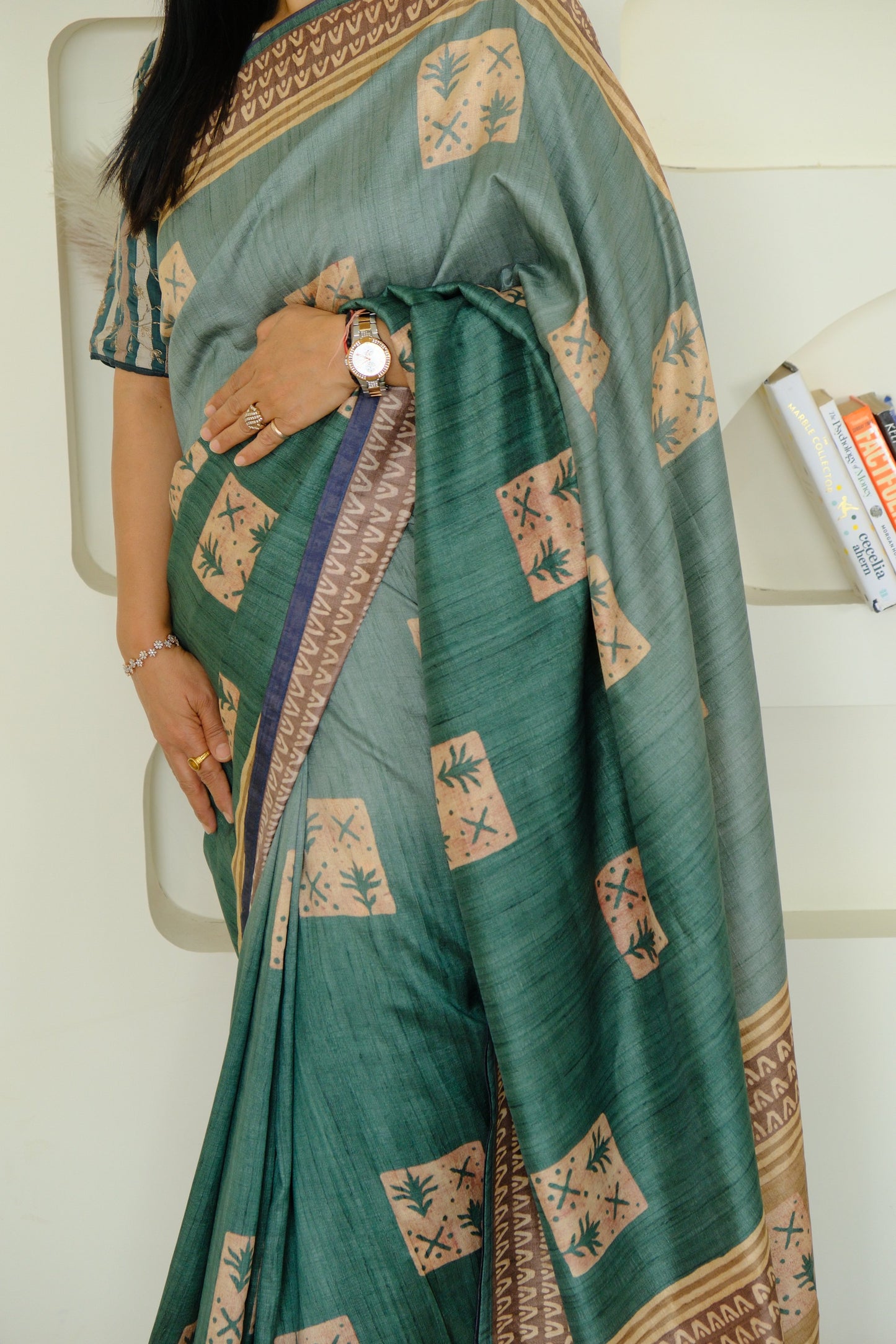 HARIYALI HUES