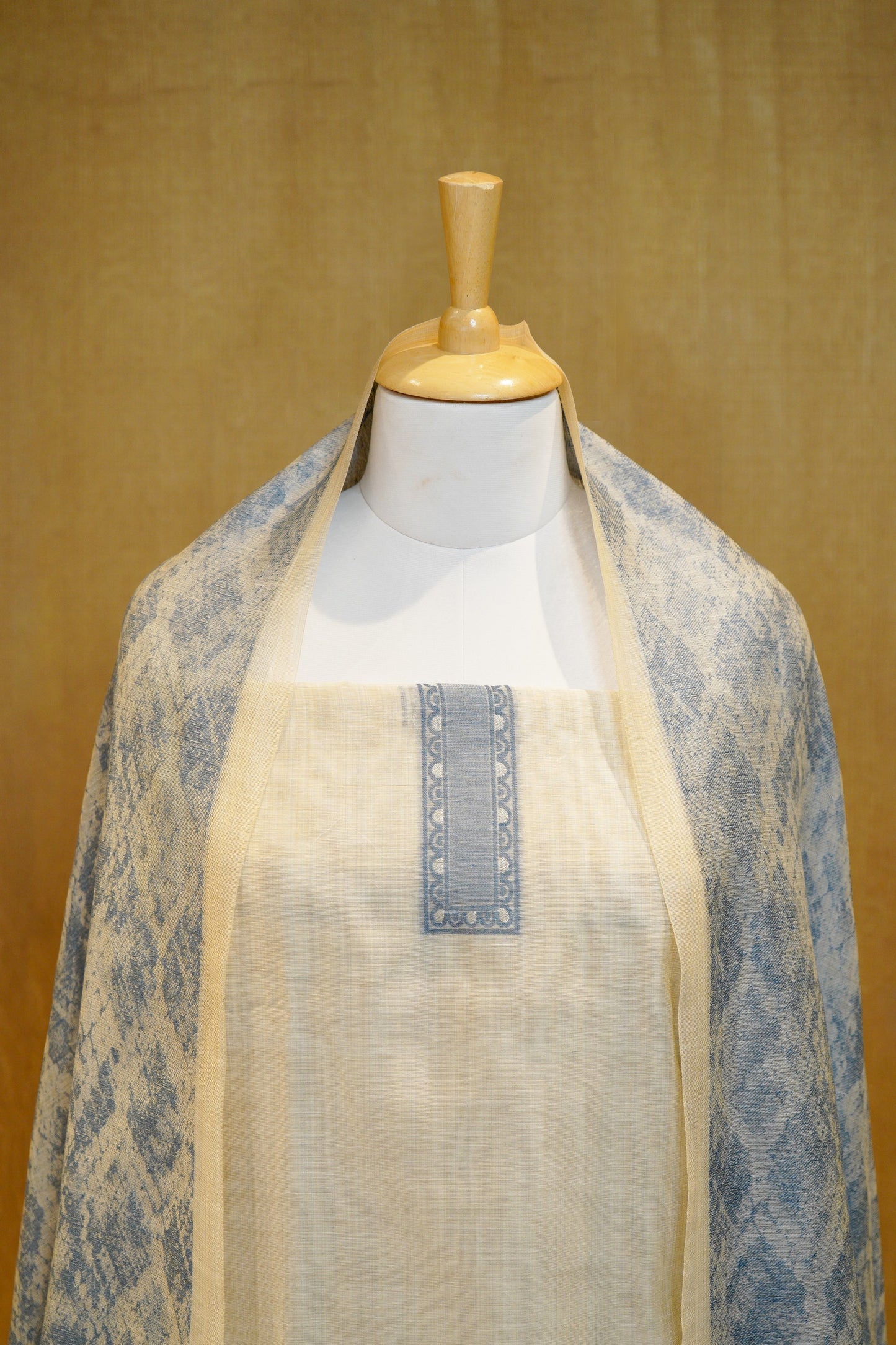 Chandini Chidiya – Cream & Blue Pure Monga Cotton Woven Suit Set