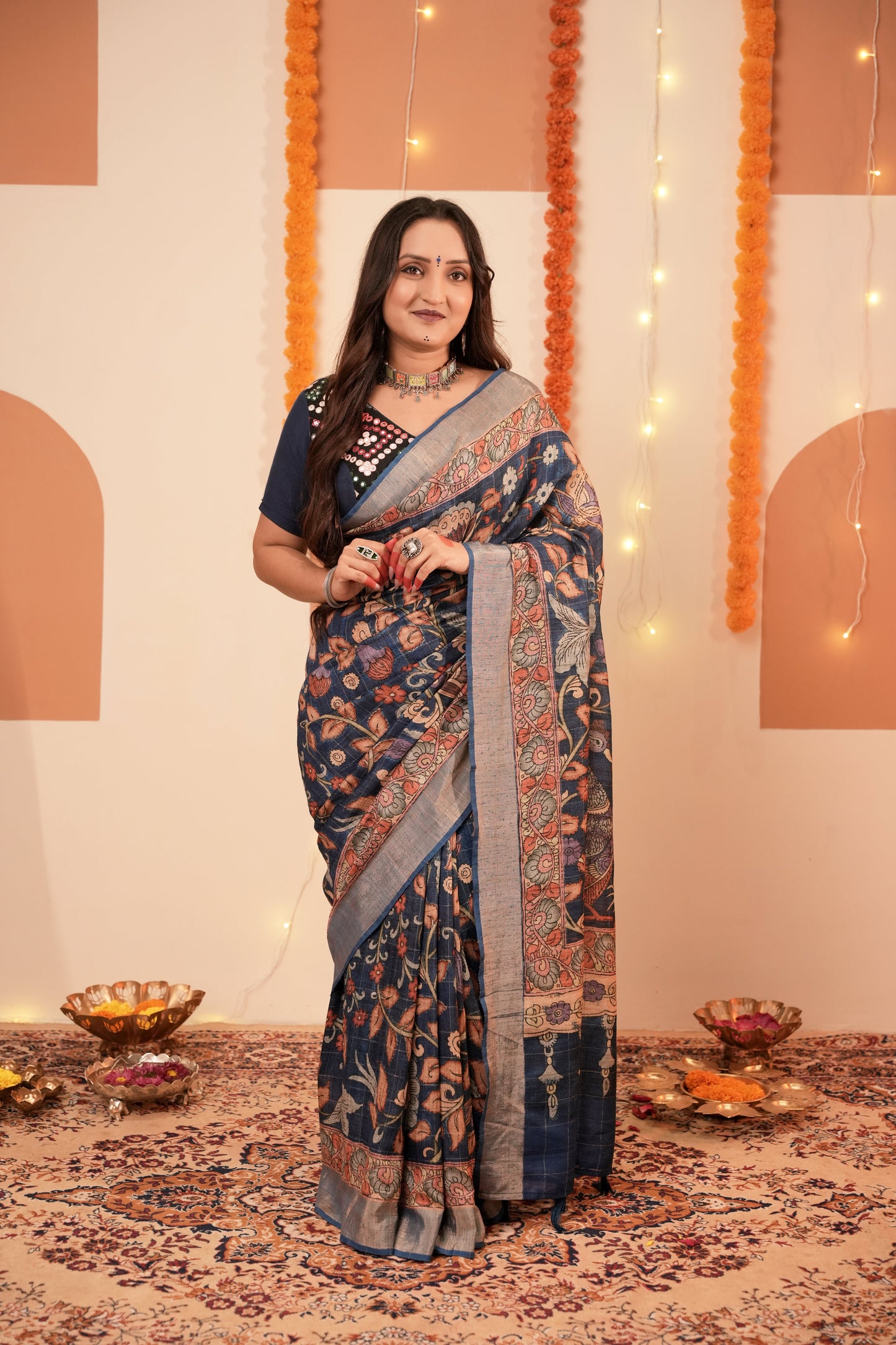 INDIGO VAANI – Floral Printed Blue German Silk Saree