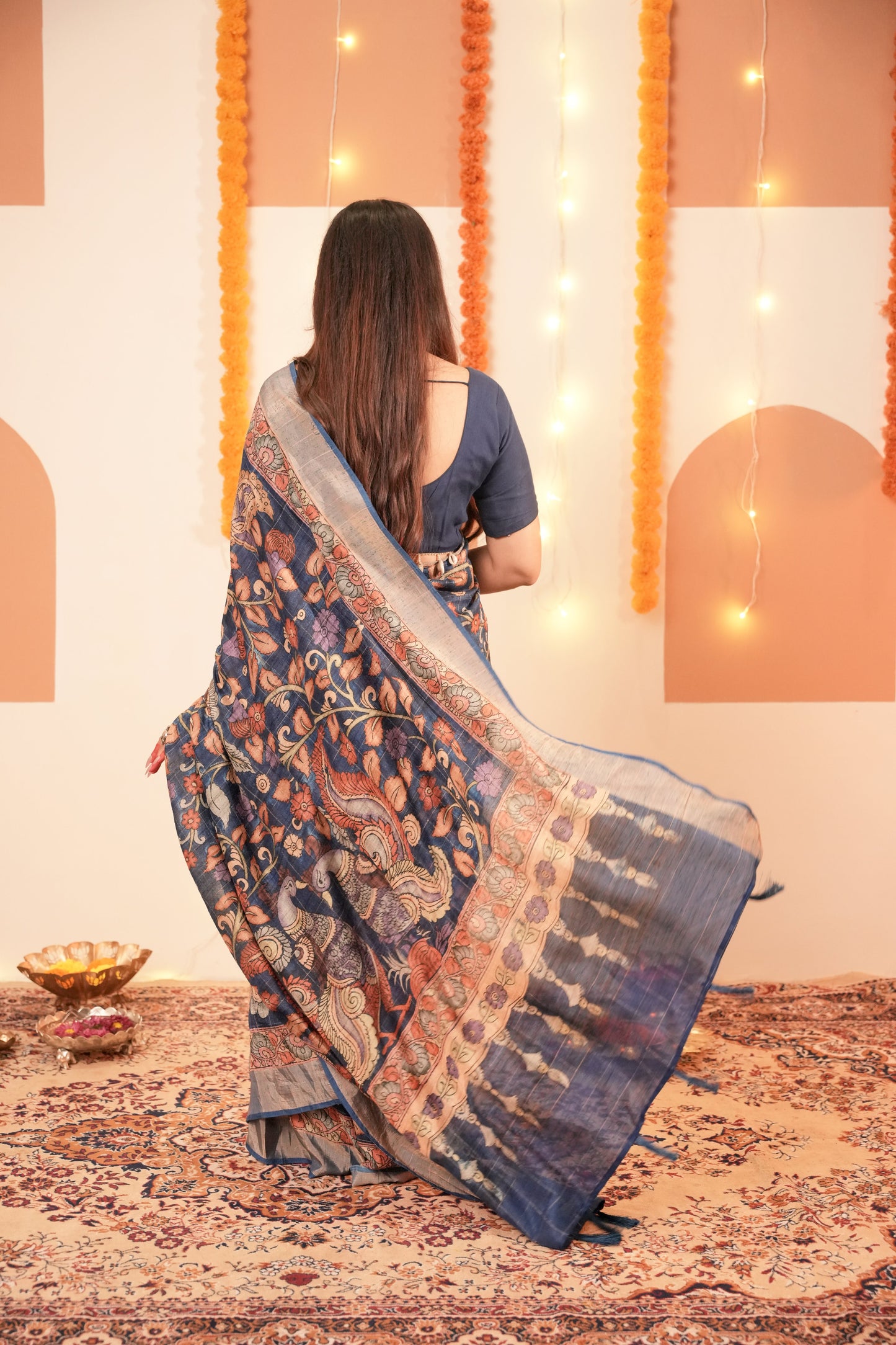 INDIGO VAANI – Floral Printed Blue German Silk Saree